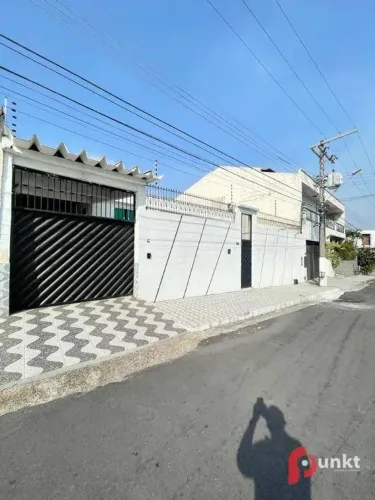 Casa Comercial Adrianópolis Próximo ao Lato Senso Manaus Amazonas