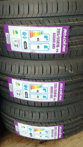 Pneus originais ROADKING 205/55/16 