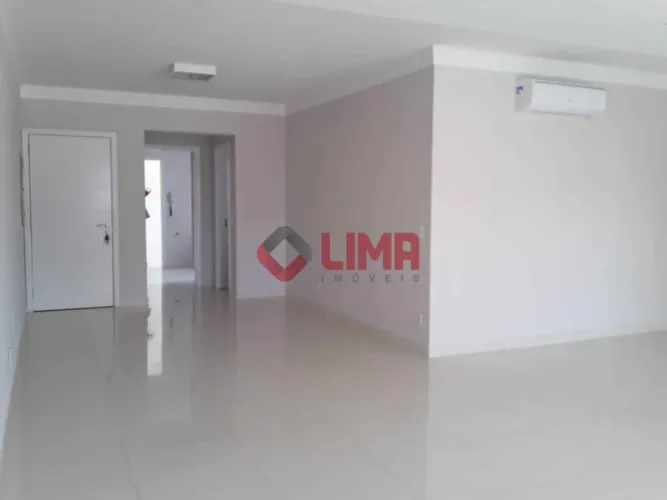 EXCELENTE APARTAMENTO NO CONDOMÍNIO FLAMINGO COM 4 SUÍTES