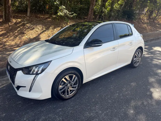 Peugeot 208 Griffe 1.6 Flex 16V 5P Aut. 2021