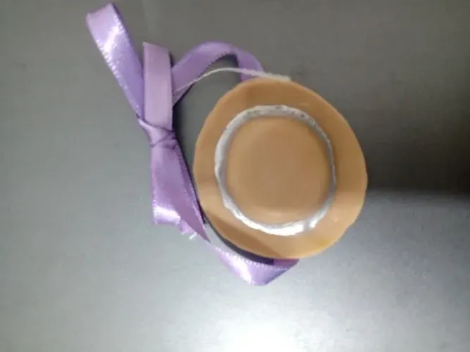 Chapéu de biscuit para boneca Jane Tarzan Disney 