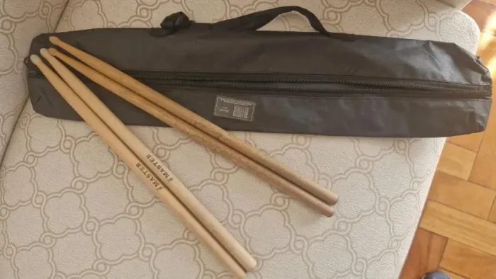 Kit 2 Pares de Baquetas + Bag Simples - Liverpool Pro e Master