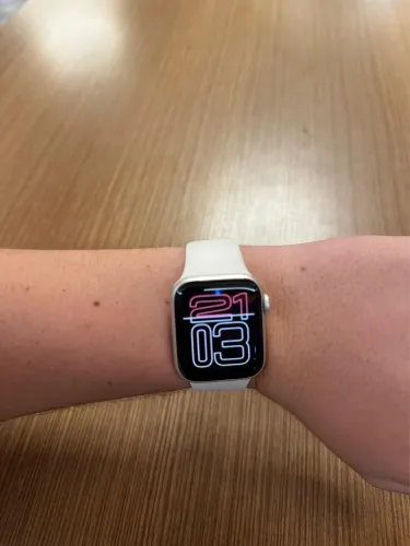 Apple Watch SE 3 2025 GPS + Telefone 40 mm
