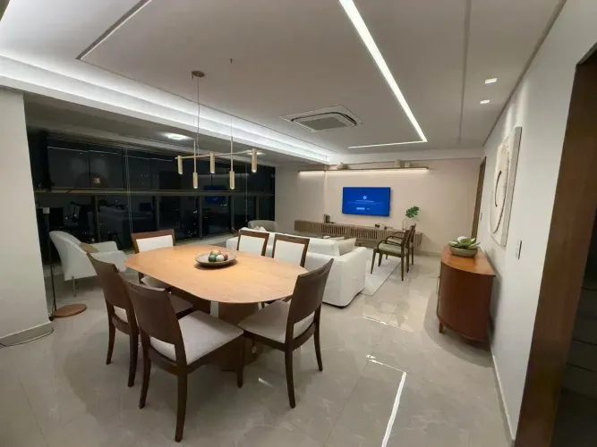 Apartamento reformado, andar muito alto, 4 quartos, 2 vagas - Recife - PE