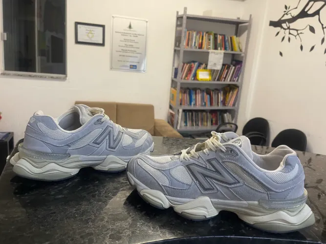 Tenis new balance 9060