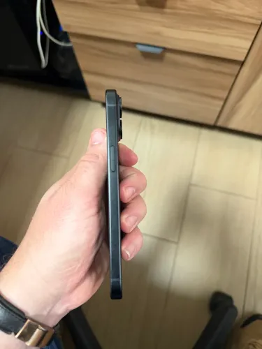 IPhone 15 512GB único dono