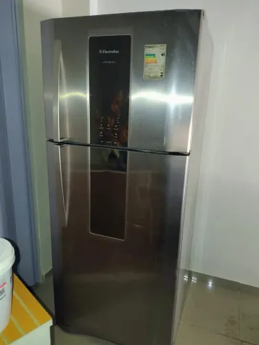 Vendo um refrigerador Electrolux Infinity DF80X Frost Free 553L (Duplex/Inox)