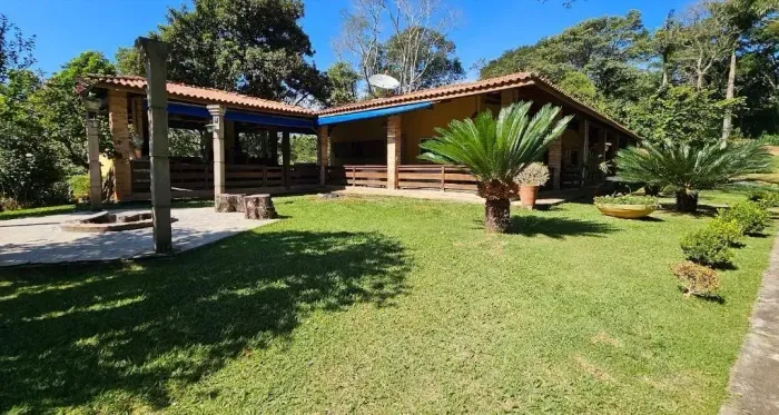Imóvel para venda tem 33000 metros quadrados