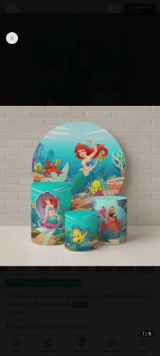 Capas da personagem Ariel de painel e cilindro,uma toalha mesa em TNT e adesivos.