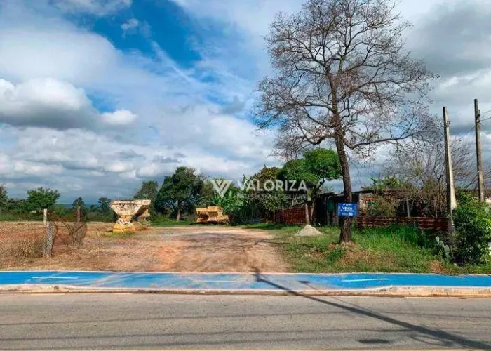 Oportunidade Única: Terreno à venda, 1700 m² por R$ 630.000 - Aparecidinha - Sorocaba/SP