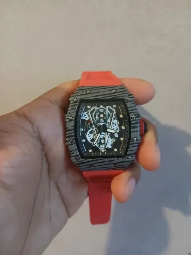 Relógio Masculino Original Cor Vermelha resistente a água
