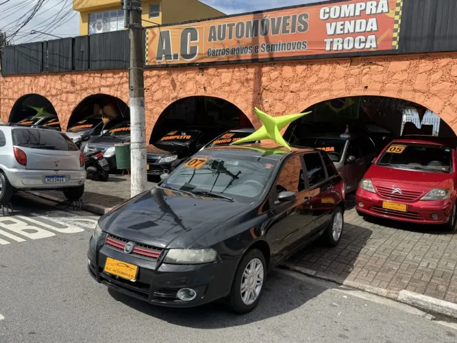 Fiat Stilo 1.8 Attractive Flex 8V 5P 2007