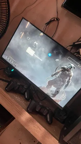 Ps3 slim com Monitor(incluso)