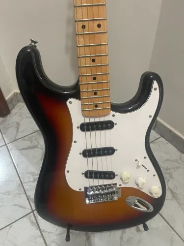 Guitarra Sx Stratocaster VTG Series Ash Sst  semi nova 