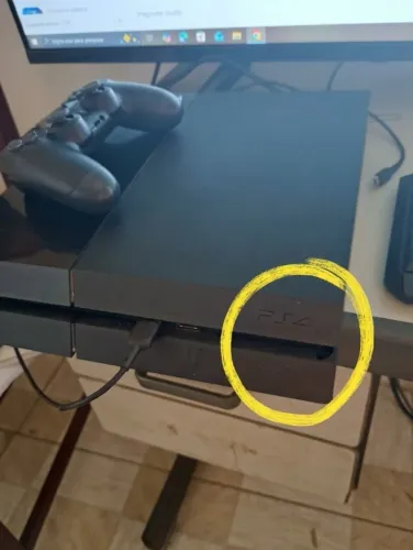 [PRA SAIR LOGO] Playstation 4 Funcionando tudo + Controle