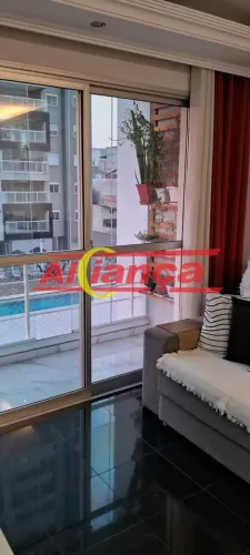 APARTAMENTO COM 2 VAGAS DE GARAGEM, COM VARANDA, COM DIFERENCIAL 2 PORTAS DE ENTRADA SEPAR