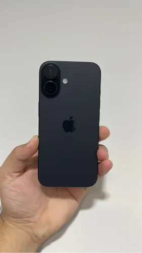 IPhone 16 256GB Preto