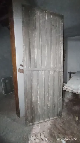 Vendo portãozinho