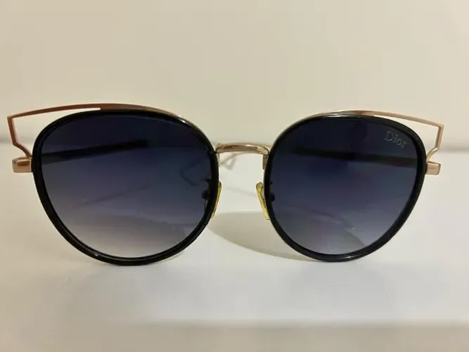 Óculos de Sol Feminino - Design de Gatinho