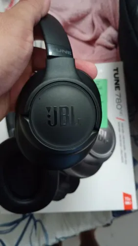 Fone Jbl Tune 789NC impecável, 1 mês de uso