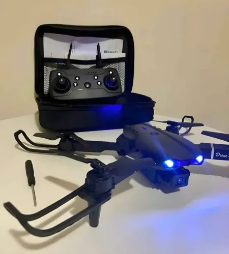 Drone E99 PRO de brinquedo para iniciantes