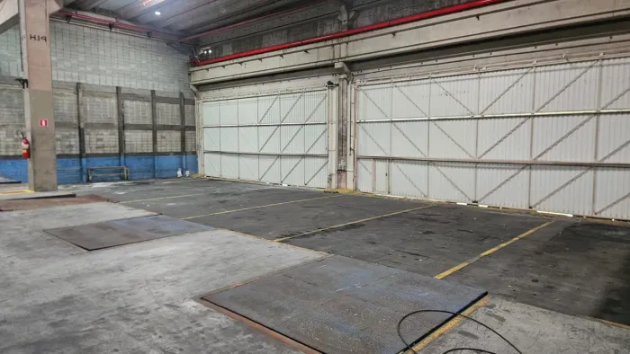 Galpão para alugar, 5000 m² por R$ 200.000/mês - Piraporinha - Diadema/SP