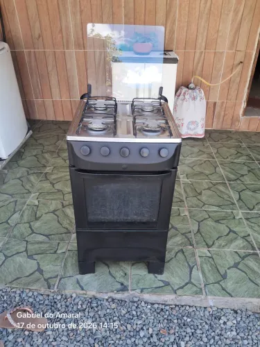 Fogão usado funcionando $150,00 em itajai