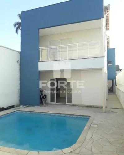Belissima casa á venda , (sobrado), Vista para a serra do itapety.... Imobiliarias de Mogi