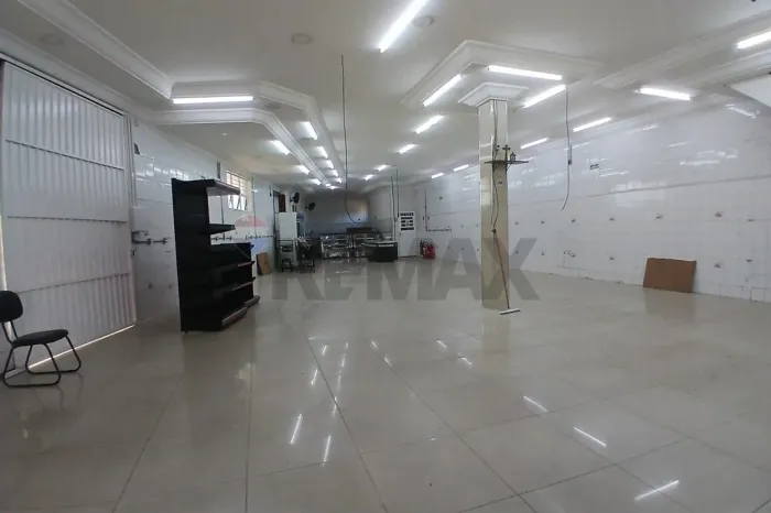 Oportunidade! Prédio Comercial em Localização Estratégica na Zona Norte de Sorocaba - R$ 8