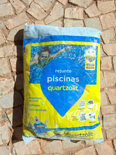 Rejunte para piscina Quartzolit Azul Celeste