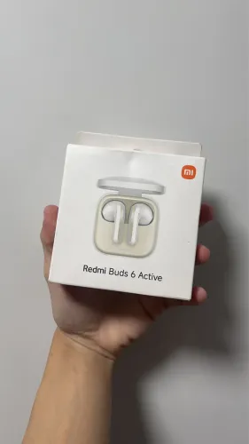 Fones de Ouvido Redmi Buds 6 Active (Brancos)