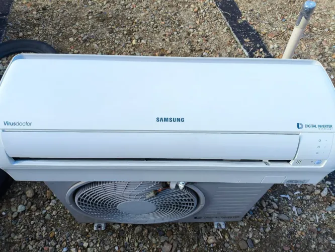 Ar condicionado Samsung inverter 9000btu quente e frio 