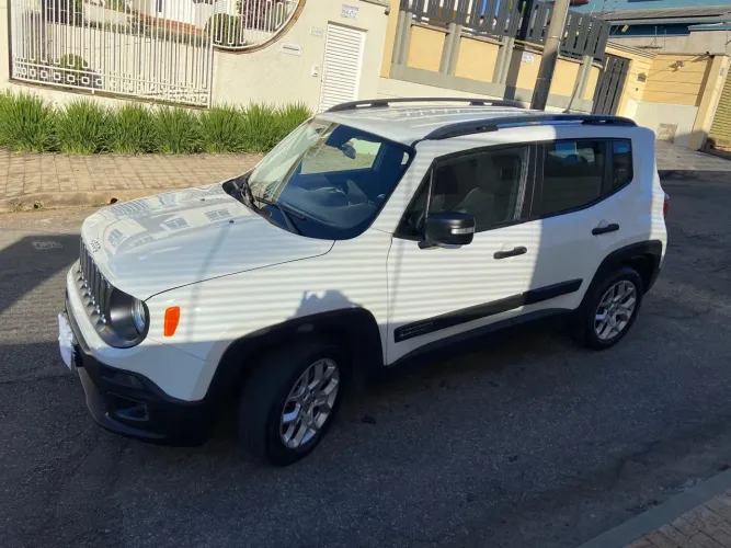 Jeep Renegade Sport 1.8 4X2 Flex 16V Mec. 2018