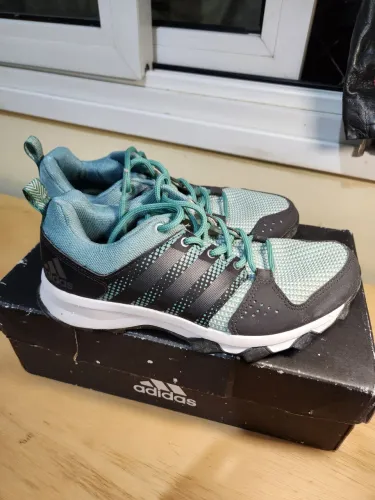 Tênis Adidas Galaxy Trail