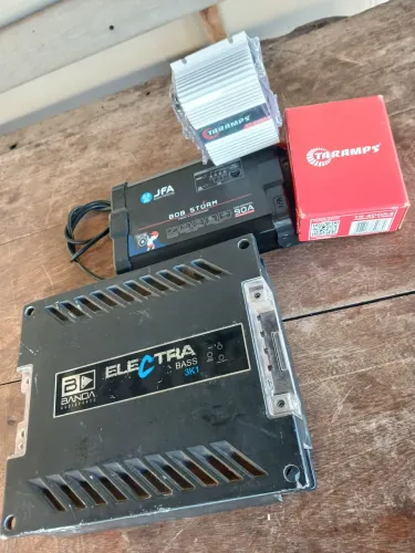 Vendo amplificadores e fonte