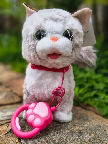 Gato Eletrônico de Pelúcia