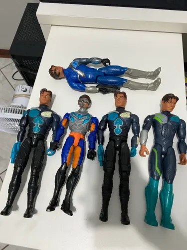 Coleção Max Steel Original Mattel - 5 Bonecos + Acessórios