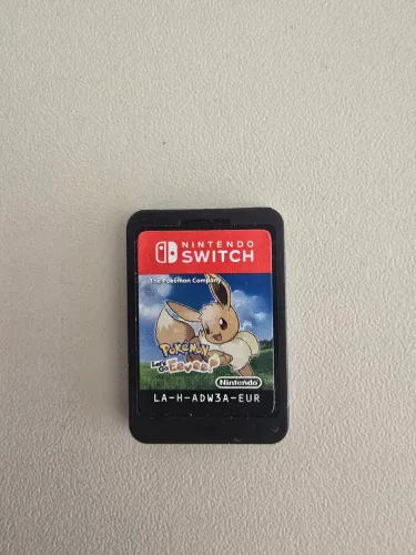 Jogo pokémon let's go eevee nintendo switch