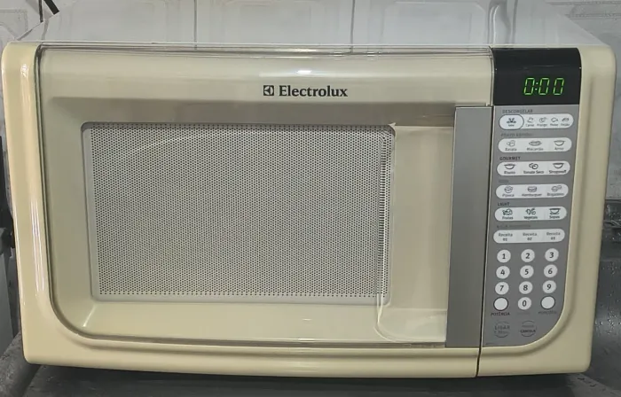 Micro-Ondas Electrolux 31l