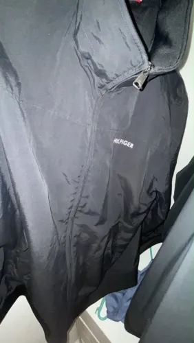 Jaqueta Tommy Hilfiger Velejador. Tamanho m mas veste g