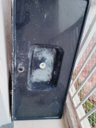Vende pia para cozinha semi nova valor 80 reais
