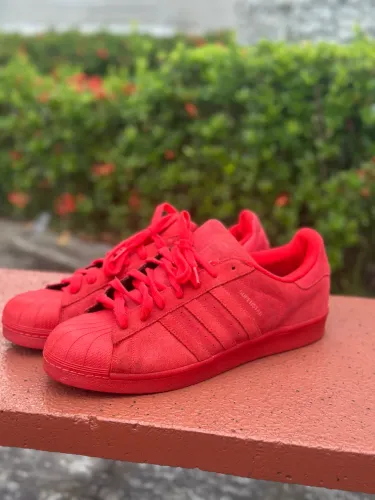 Tênis Adidas Superstar Triplo Vermelho Camurça Masculino Casual Tamanho 46