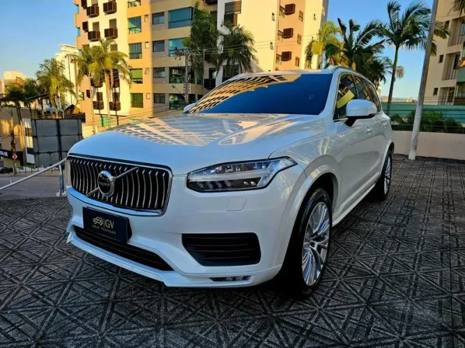 Volvo XC 90 T-6 Momentum 2.0 320cv 5P 2020