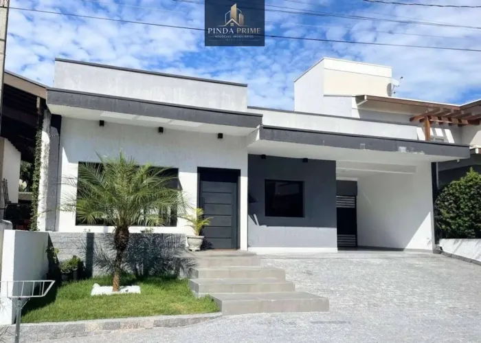 Casa á venda no condomínio Pinheiros de Tremembé -