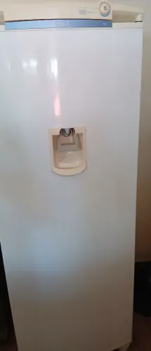  Vende-se geladeira em ótimo estado!