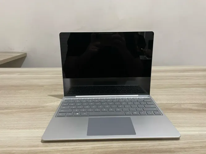 Notebook Surface Touchscreen i5 10ª 8GB 256/128SSD