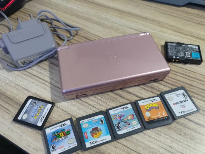 Nintendo DS lite estado de novo 