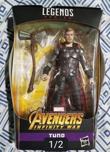 THOR ULTIMATO - MARVEL LEGENDS