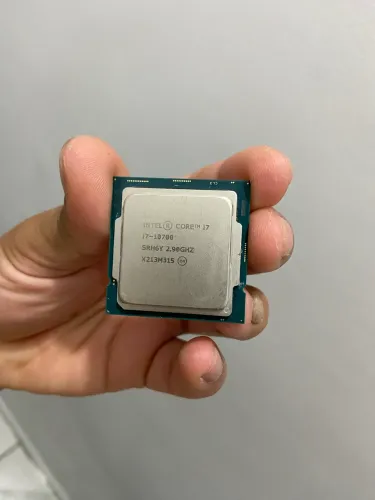 Intel I7 1077 10th