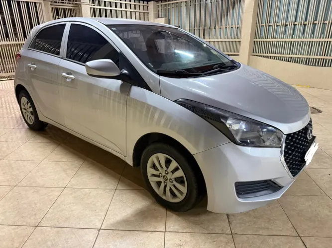 Hyundai HB20 Unique 1.0 Flex 12V Mec. 2019